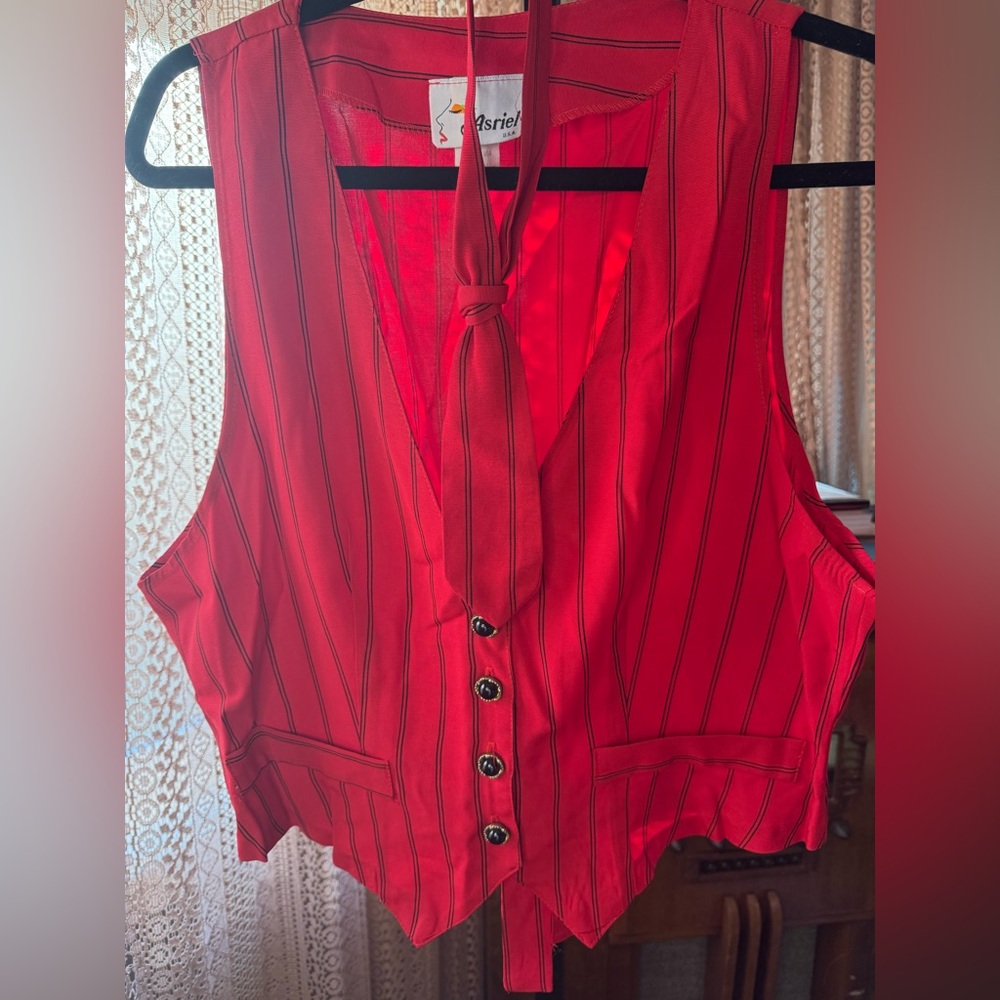 VTG 3 Piece Asriel Skirt Set